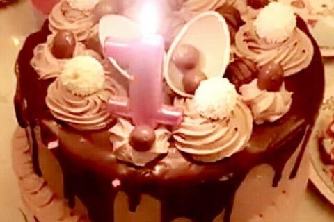 Cliquez pour zoomer ! Layer cake Kinder Bueno Thermomix par elodie_153