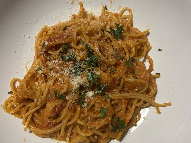 Cliquez pour zoomer ! Spaghettis aux crevettes et à l’ail Thermomix par sandra__g