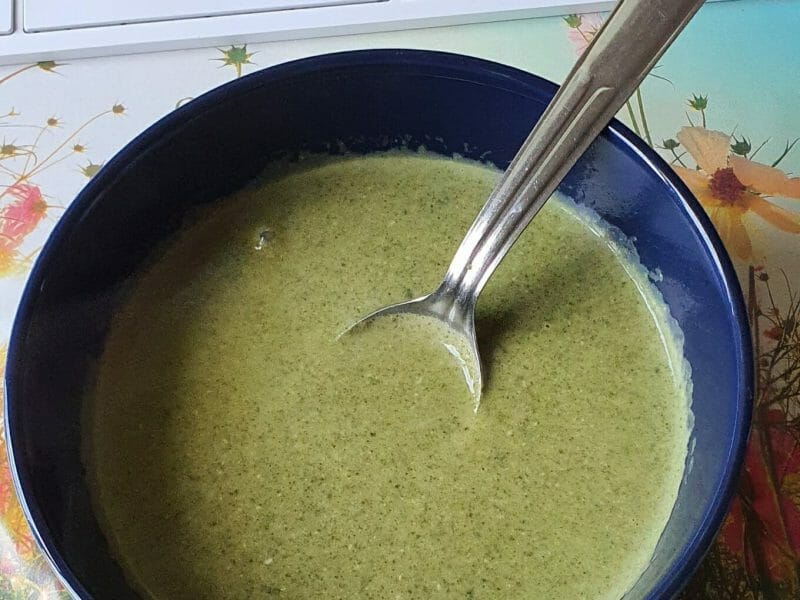Cliquez pour zoomer ! Soupe d’orties Thermomix par Ladyshark