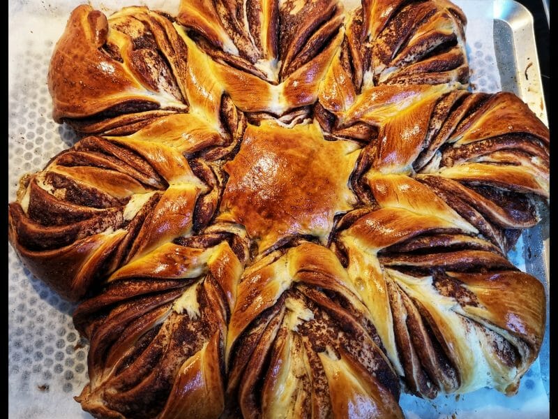 Cliquez pour zoomer ! Brioche étoilée au Nutella Thermomix par tymphadric