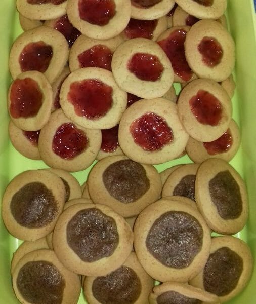 Cliquez pour zoomer ! Biscuits à la confiture – Jam drops Thermomix par Nat2279