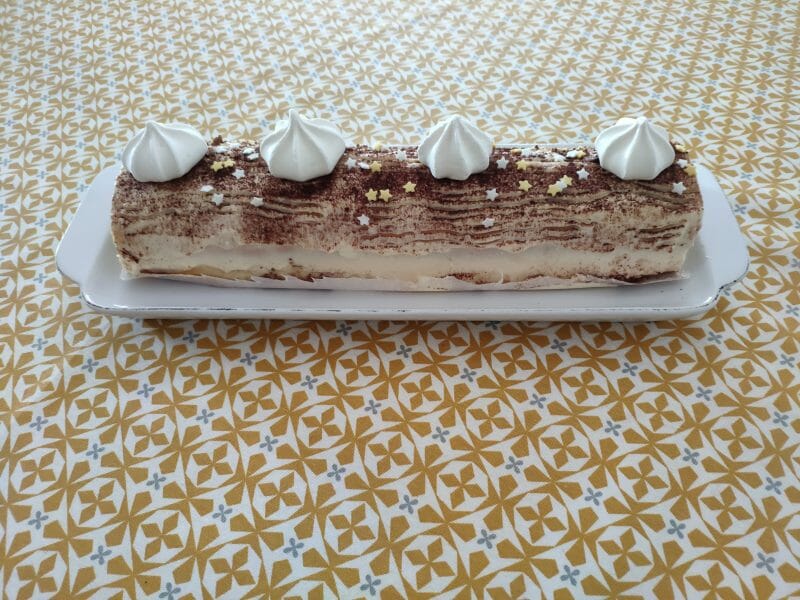 Cliquez pour zoomer ! Bûche Tiramisu Thermomix par severine_34990
