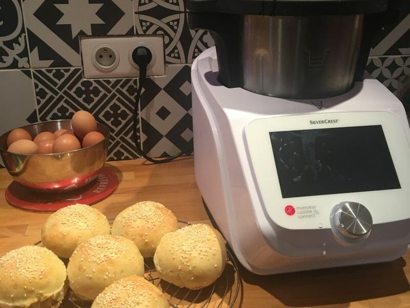Cliquez pour zoomer ! Pains hamburger Thermomix par cemama