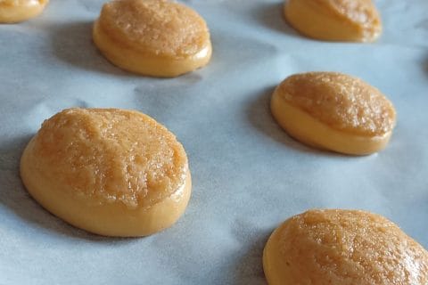 Cliquez pour zoomer ! Choux craquelin fraises chantilly Thermomix par carla_11