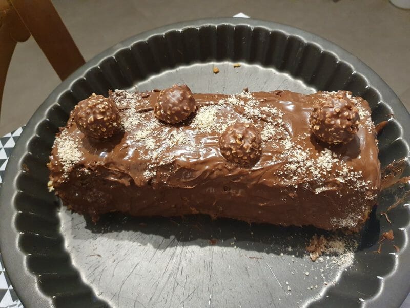 Cliquez pour zoomer ! Bûche Ferrero Rocher Thermomix par Marmotte38