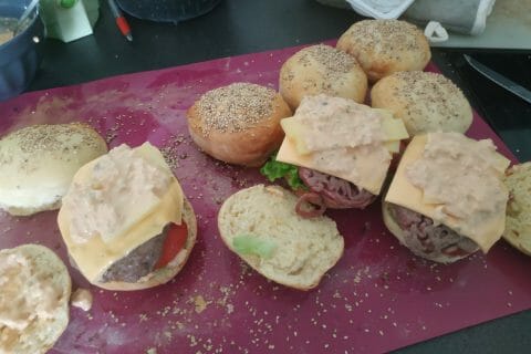 Cliquez pour zoomer ! Pains hamburger Thermomix par flavie71