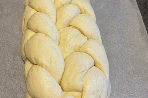 Cliquez pour zoomer ! Brioche tressée à la mie filante Thermomix par agnesalf