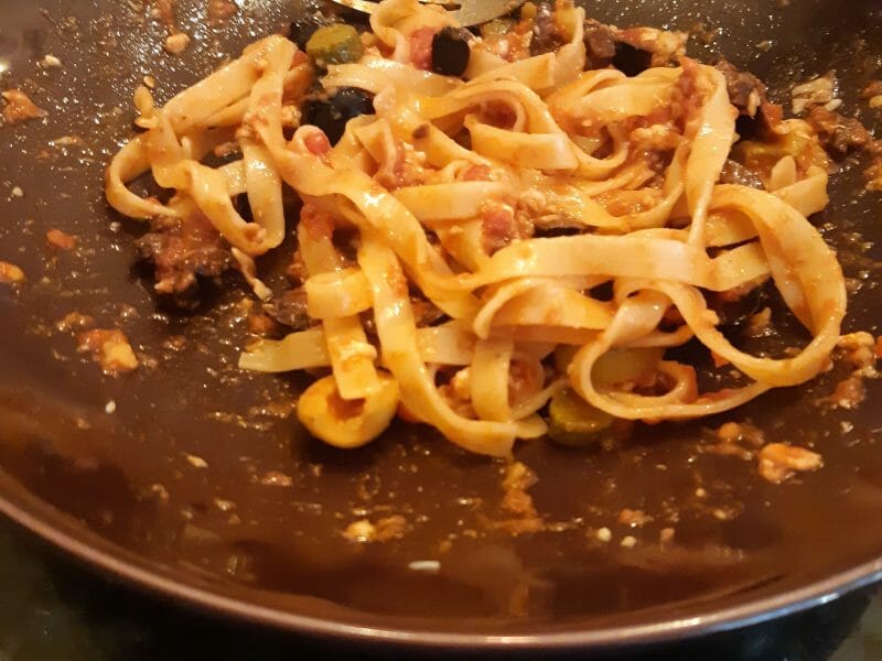 Cliquez pour zoomer ! Penne alla puttanesca Thermomix par Camden