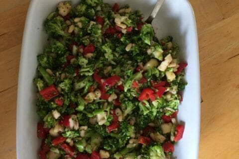 Cliquez pour zoomer ! Salade de brocolis au Thermomix
