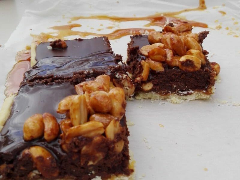 Cliquez pour zoomer ! Tarte au chocolat et cacahuètes caramélisées Thermomix par Natacha3311