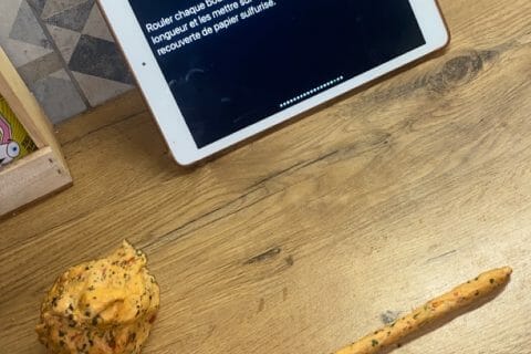 Cliquez pour zoomer ! Gressins parmesan basilic Thermomix par marine_127