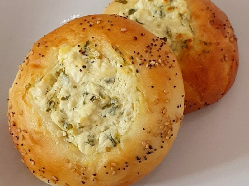 Cliquez pour zoomer ! Poğaça – Petits pains Turcs à la Feta Thermomix par dounia_elh