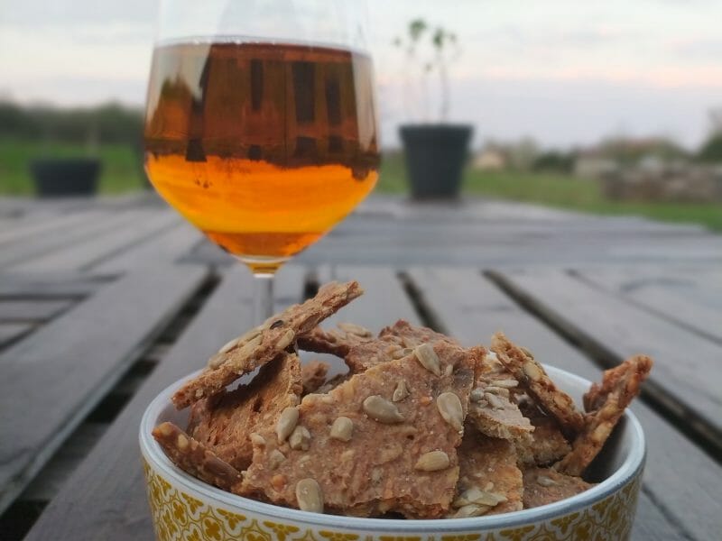 Cliquez pour zoomer ! Crackers salés à l’emmental et aux graines Thermomix par La belette_88