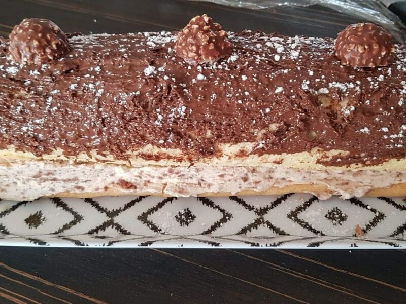 Cliquez pour zoomer ! Bûche Ferrero Rocher Thermomix par melody