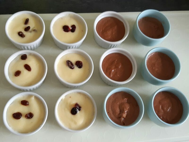 Cliquez pour zoomer ! Gâteau de semoule aux raisins secs Thermomix par nath328