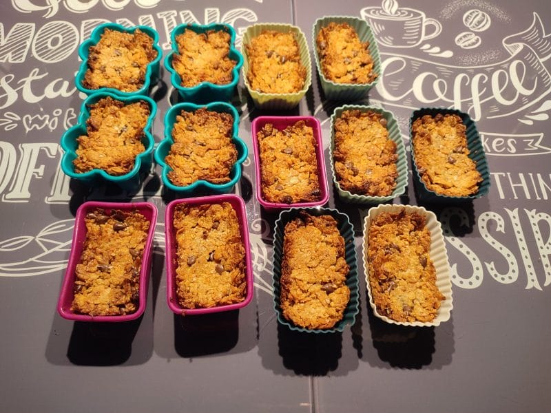 Cliquez pour zoomer ! Barres de céréales à l’avoine, noisettes, banane et chocolat Thermomix par nathaliecramilly