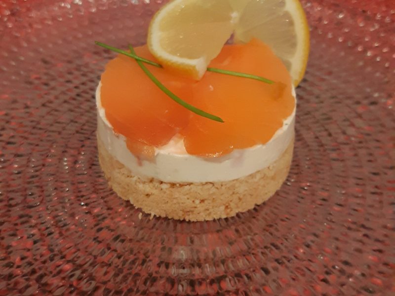 Cliquez pour zoomer ! Cheesecake au saumon sans cuisson Thermomix par micalora
