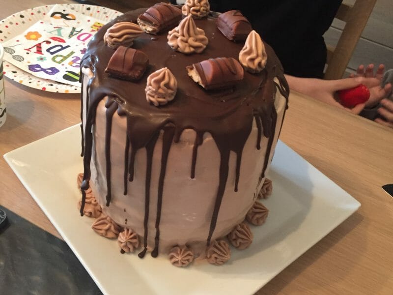 Cliquez pour zoomer ! Layer cake Kinder Bueno Thermomix par helenlouloujuju