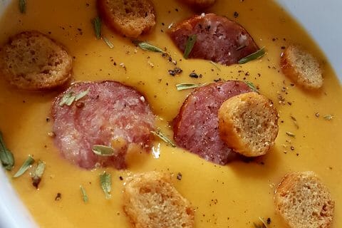Cliquez pour zoomer ! Crème de butternut à la Morteau Thermomix par titeritale