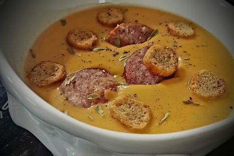 Cliquez pour zoomer ! Crème de butternut à la Morteau Thermomix par titeritale