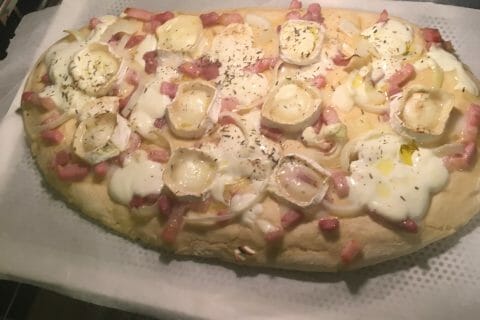 Cliquez pour zoomer ! Fougasse chèvre et lardons Thermomix par beatrice_15