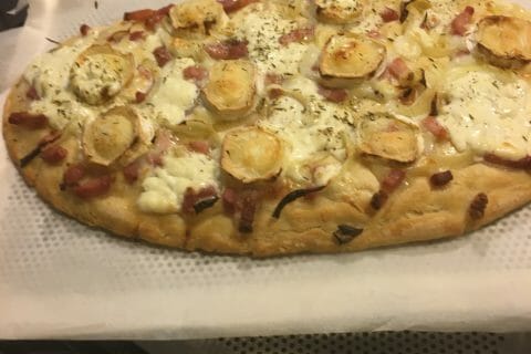 Cliquez pour zoomer ! Fougasse chèvre et lardons Thermomix par beatrice_15