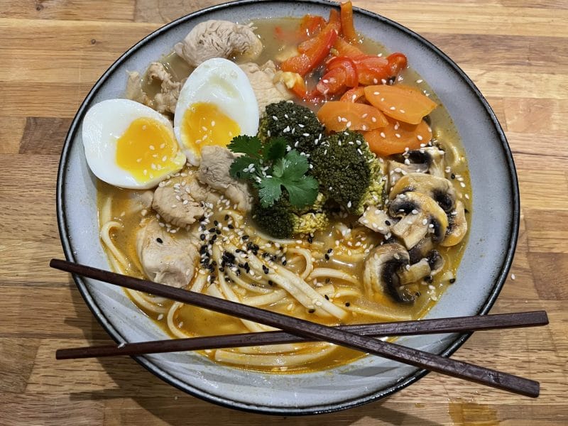 Cliquez pour zoomer ! Ramen thaï au poulet Thermomix par cemarag