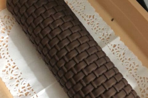 Cliquez pour zoomer ! Bûche Ferrero Rocher Thermomix par vewodjay