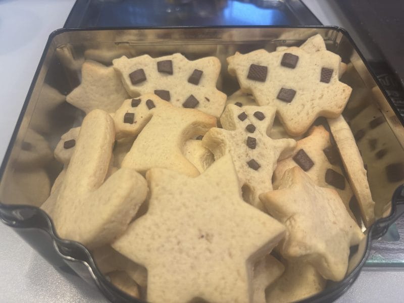 Cliquez pour zoomer ! Sablés miel, vanille et cannelle Thermomix par titia21200