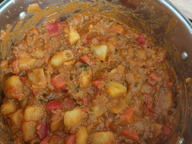 Cliquez pour zoomer ! Boeuf aux poivrons et pommes de terre Thermomix par amandine_117