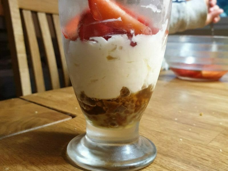 Cliquez pour zoomer ! Tarte aux fraises sans cuisson Thermomix par Dodi