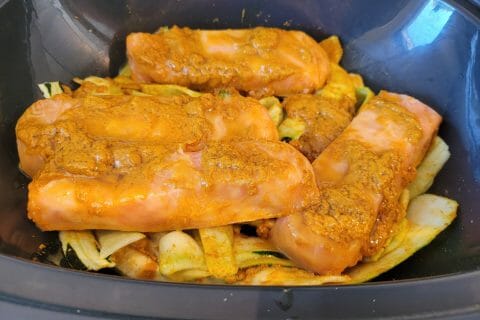 Cliquez pour zoomer ! Saumon sauce curry et tagliatelles de légumes Thermomix par moussechoc