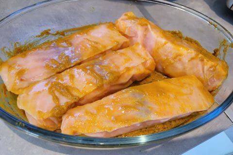 Cliquez pour zoomer ! Saumon sauce curry et tagliatelles de légumes Thermomix par moussechoc