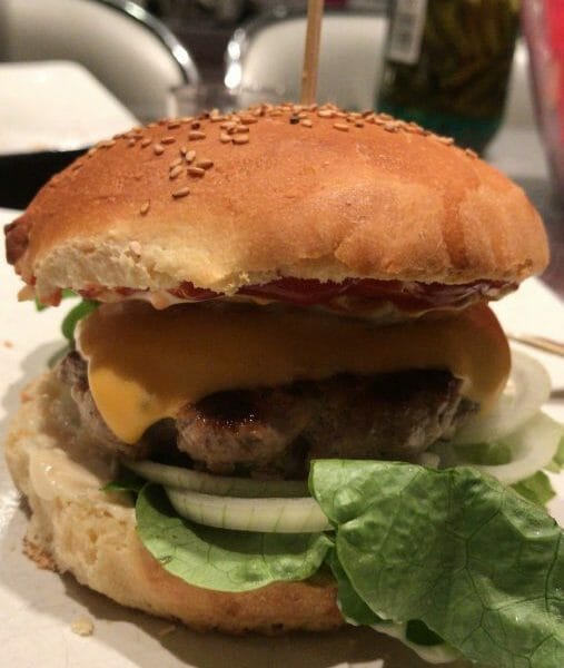 Cliquez pour zoomer ! Pains hamburger Thermomix par Ana