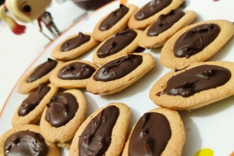 Cliquez pour zoomer ! Barquettes au chocolat Thermomix par jean.phi37