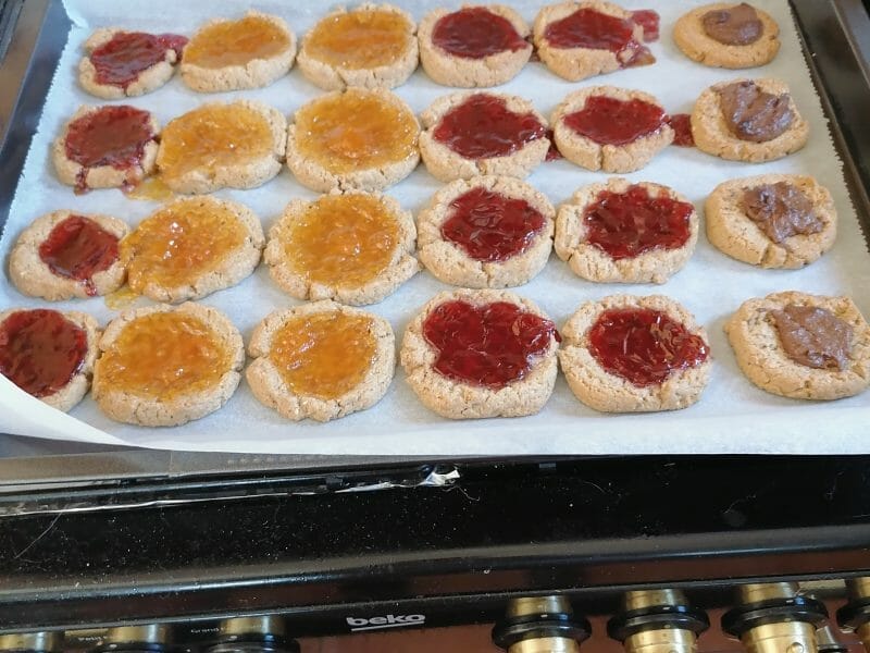 Cliquez pour zoomer ! Biscuits à la confiture – Jam drops Thermomix par nanou83160
