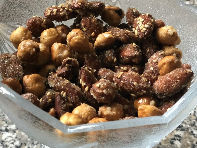 Cliquez pour zoomer ! Amandes grillées à la cannelle et au miel Thermomix par Fabienne