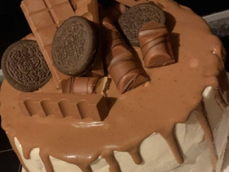 Cliquez pour zoomer ! Layer cake Kinder Bueno Thermomix par Fatou