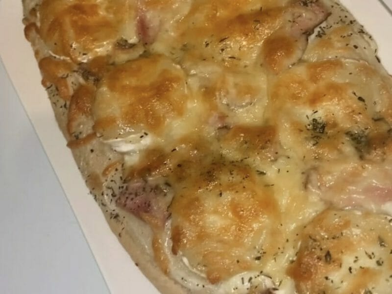 Cliquez pour zoomer ! Fougasse chèvre et lardons Thermomix par Fatou