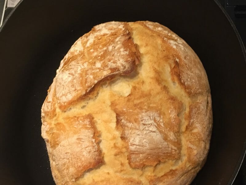 Cliquez pour zoomer ! Pain Cocotte Thermomix par yasmina_7