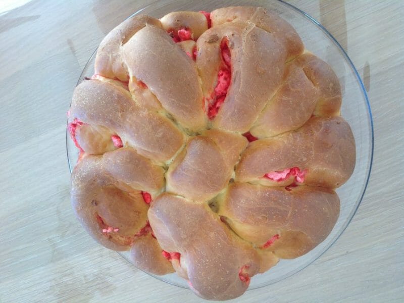 Cliquez pour zoomer ! Brioche aux pralines roses Thermomix par Nine43