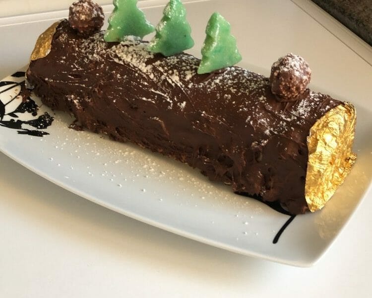 Cliquez pour zoomer ! Bûche Ferrero Rocher Thermomix par melissa_49