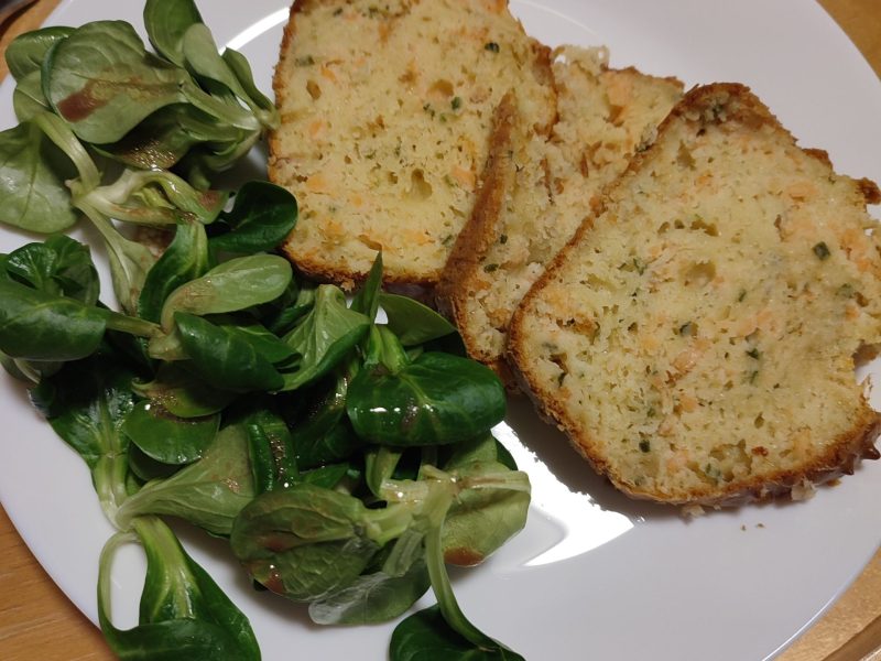 Cliquez pour zoomer ! Cake au saumon Thermomix par joceChinaillon74