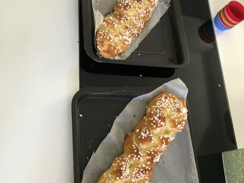 Cliquez pour zoomer ! Brioche tressée à la mie filante Thermomix par estellenina