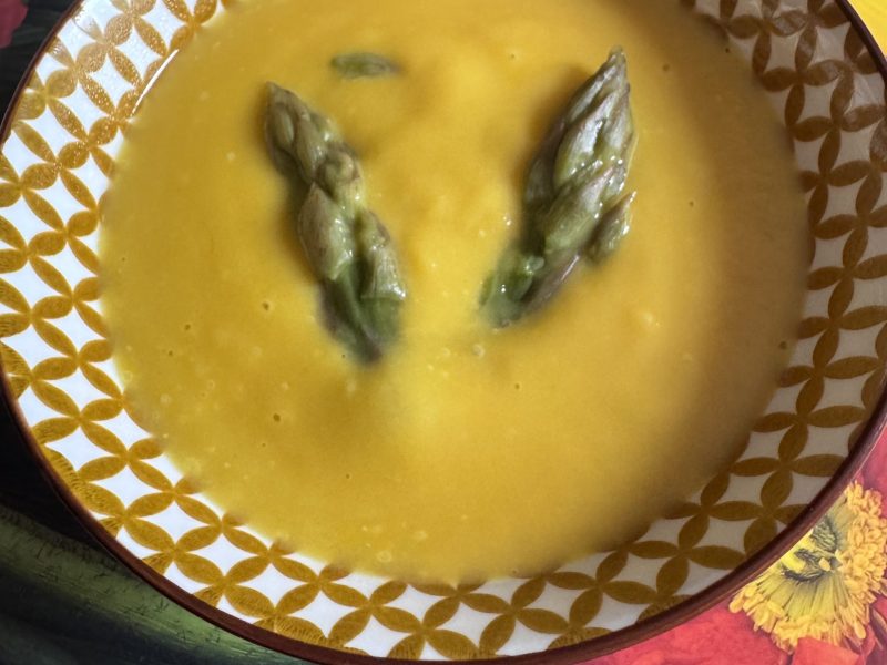 Cliquez pour zoomer ! Velouté d’asperges et carottes Thermomix par Grenouille01