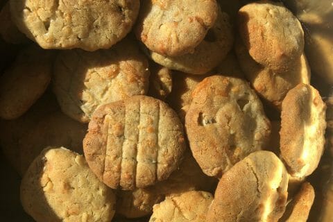 Cliquez pour zoomer ! Cookies noix et roquefort Thermomix par Grenouille01