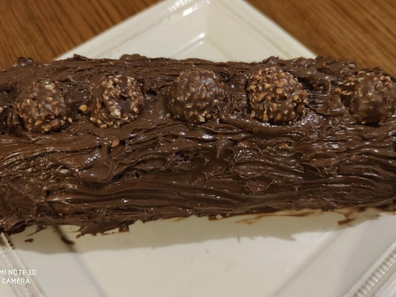 Cliquez pour zoomer ! Bûche Ferrero Rocher Thermomix par marjo14460