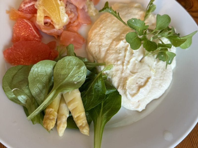 Cliquez pour zoomer ! Mousse d’asperges au saumon fumé Thermomix par aherasse