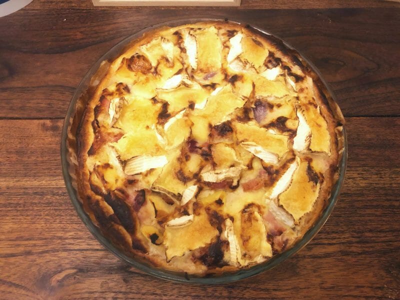 Cliquez pour zoomer ! Tarte au camembert, pommes et lardons Thermomix par Cassius Pignon
