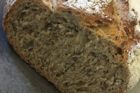 Cliquez pour zoomer ! Pain Cocotte Thermomix par emilie_178